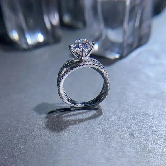 ▶Engagement CZ Clear Super Large Silver Plated Wedding Beautiful Ring, K993 - Picture 6 of 9